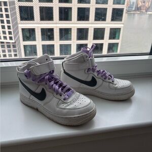 Nike White High-Top Sneakers with Black Swoosh and Lavender Laces